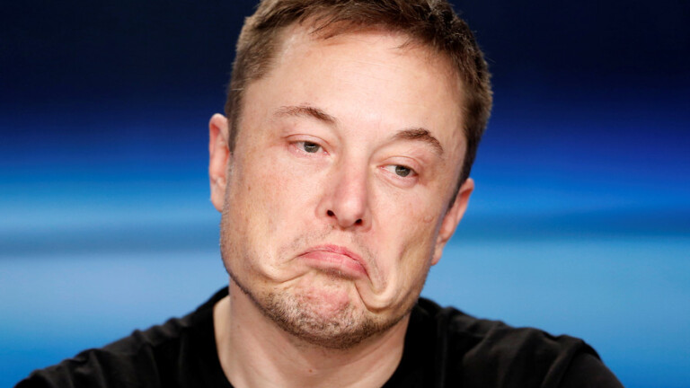 Musk Wants to Charge $500 to Delete Twitter from Your Phone