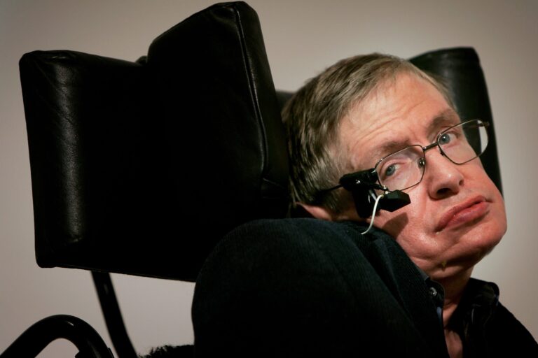 Stephen Hawking’s Brain Still Operating At Higher Level Than Most Living Humans