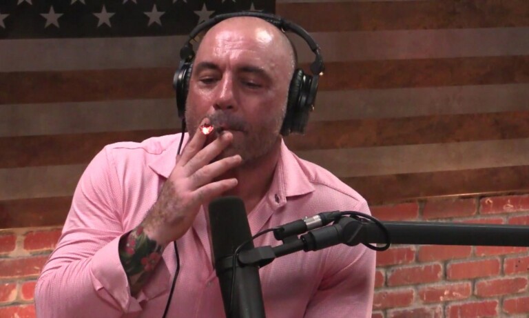 Joe Rogan Took a Shower Live on His Podcast and Still Didn’t Believe Water is Wet